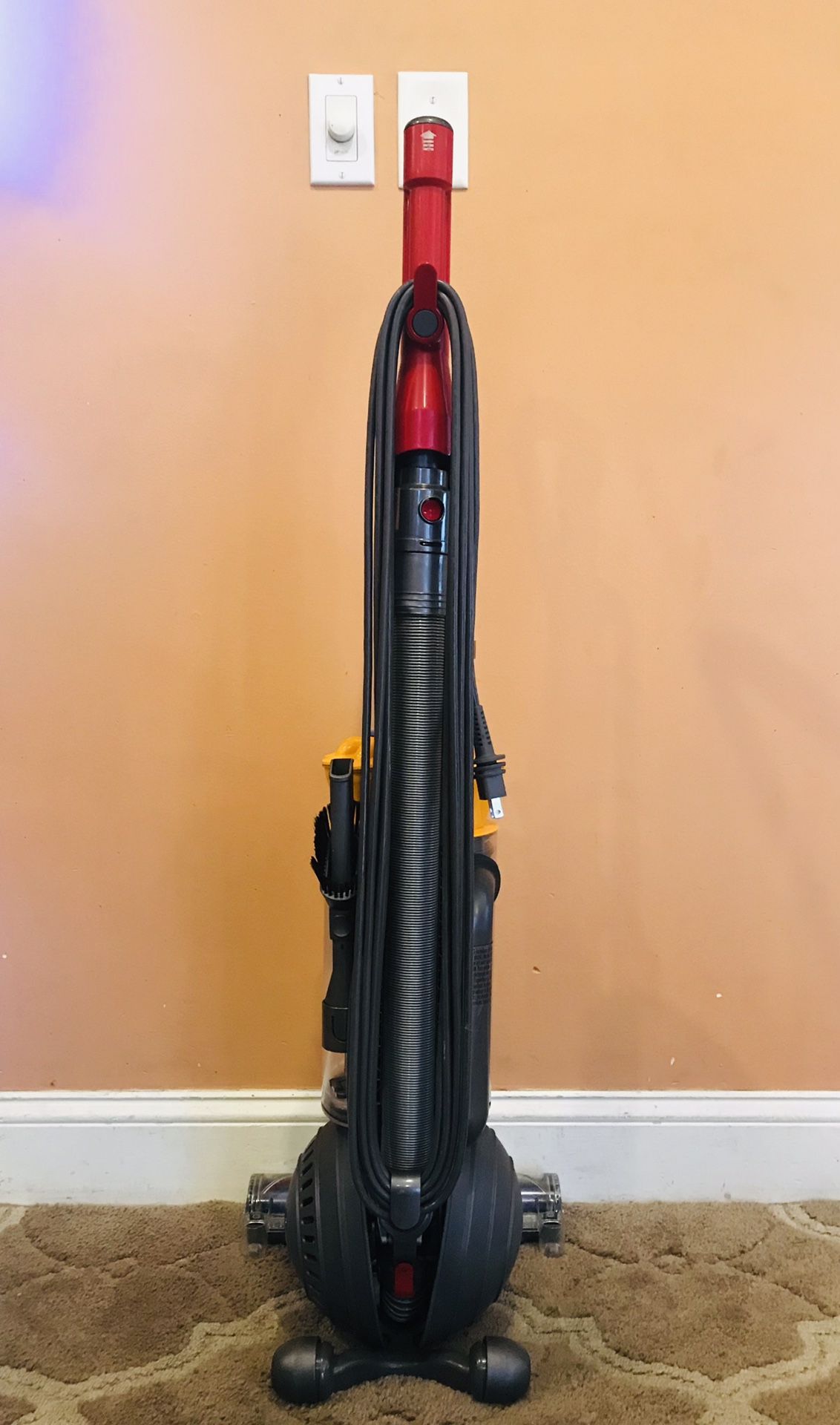Dyson Dc65 Ball Vacuum Cleaner for Sale in Raymond, NH OfferUp