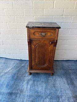 Antique walnut nightstand / bedside cabinet