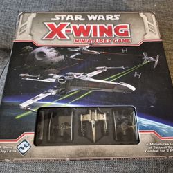 Star Wars X-WING Miniature Game