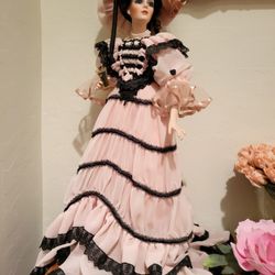 Coca-Cola porcelain dolls from the Coca-Cola company down on the strip in Las https://offerup.com/redirect/?o=VmVnYXMuT25l's pink ones, red, perfect.T