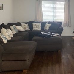 Sectional Couch 