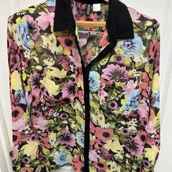 Divided H & M Sheer Floral Button Up Shirt Size 8 Great Condition