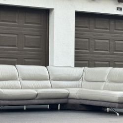 🛋️ Sofa/Couch Sectional - Gray - Leather - Delivery Available 🚛