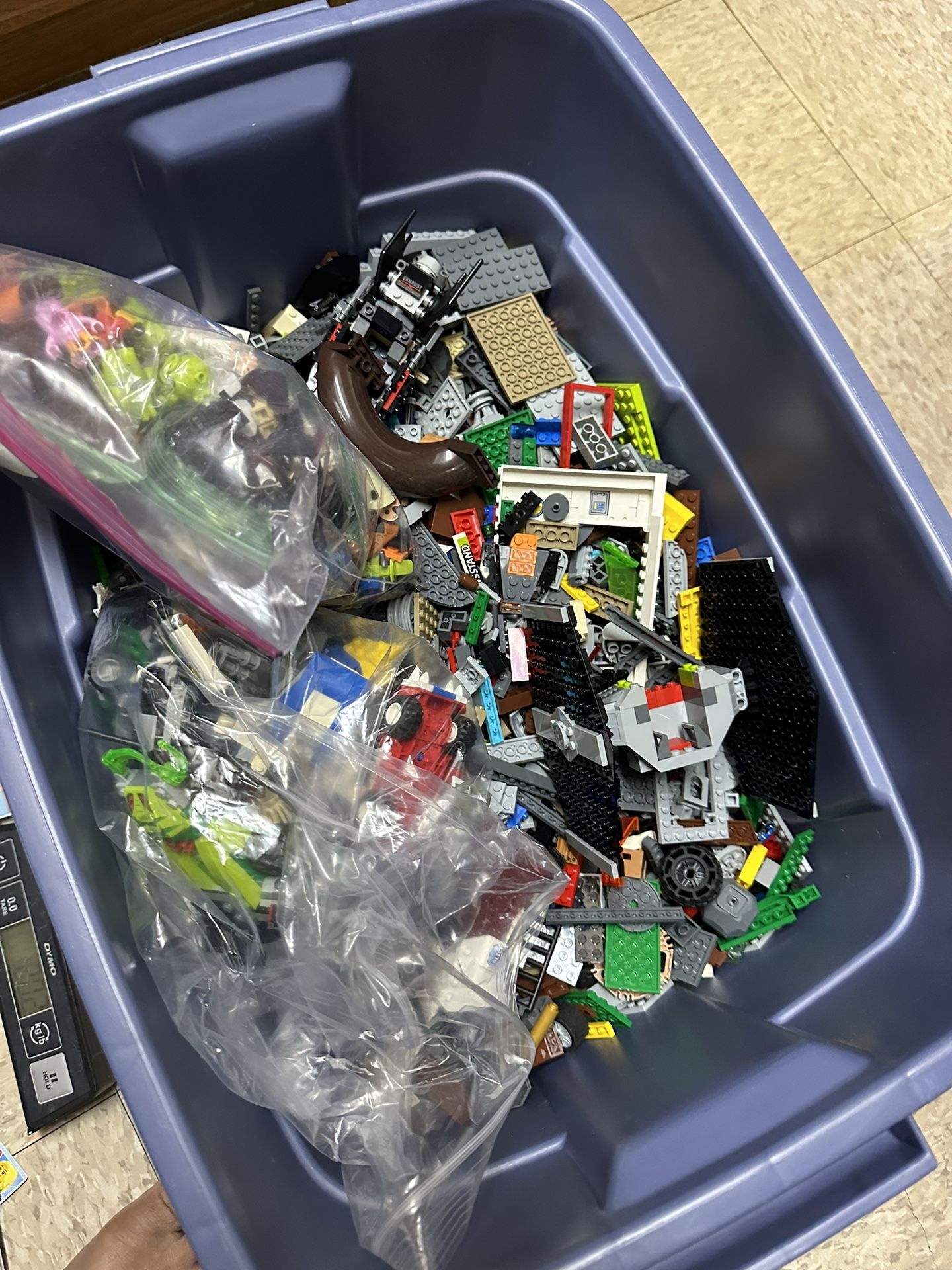 Lot of 20 lbs Lego with 100+ Minifigures