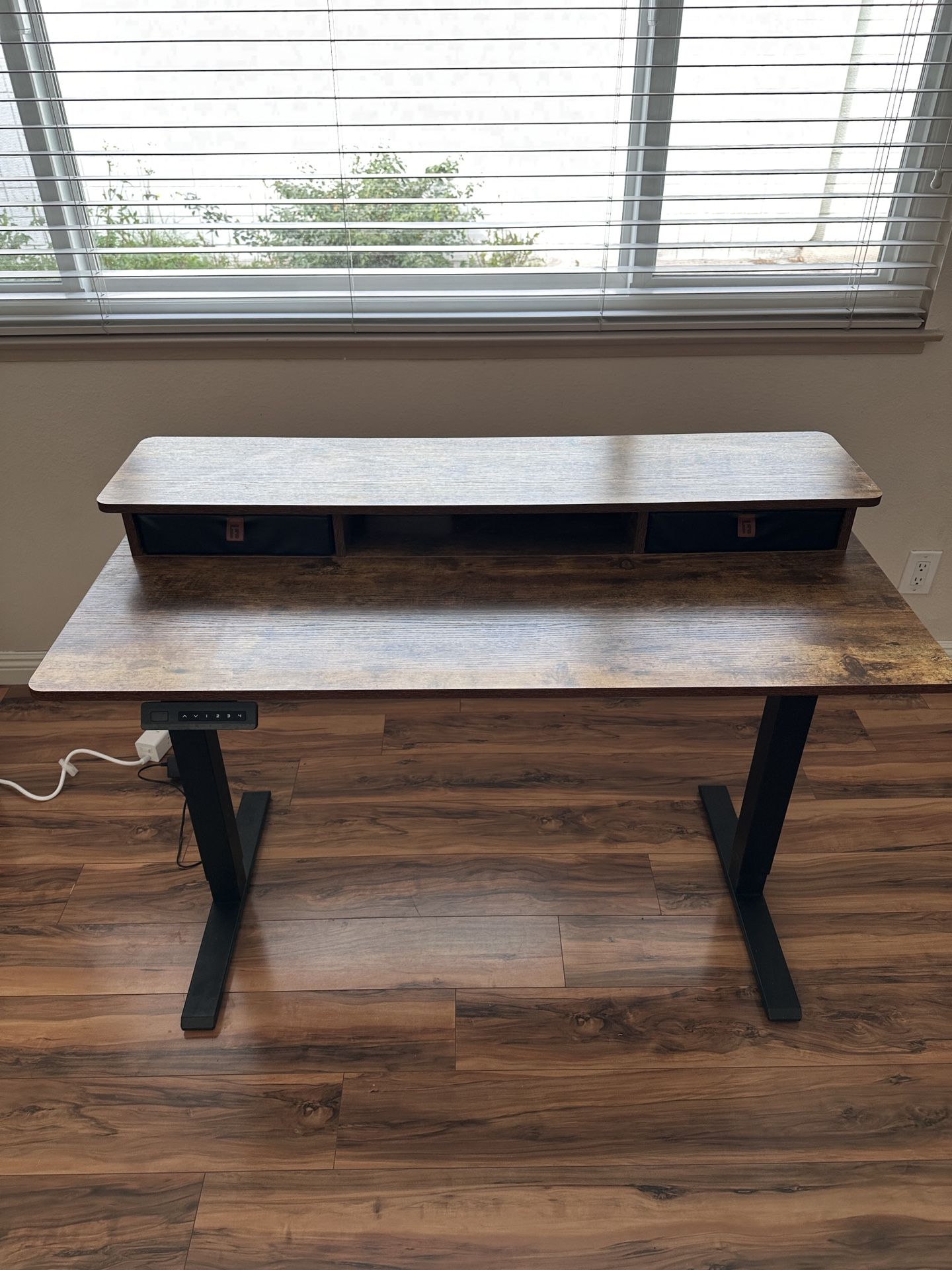 Electric Standing Desk