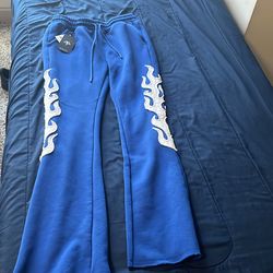 Men’s flared sweatpants-size medium