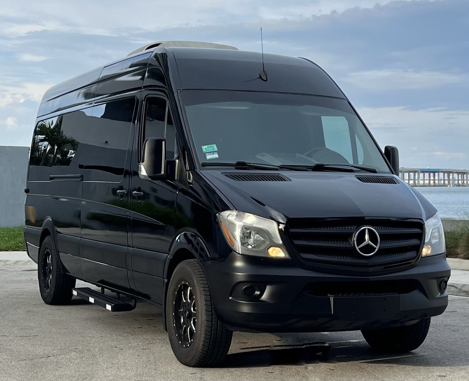 2016 Mercedes-Benz Sprinter for Sale in Miami, FL - OfferUp