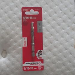 (8$)Milwaukee SHOCKWAVE 5/16-18 in. Steel Impact Rated Drill Tap Bit
