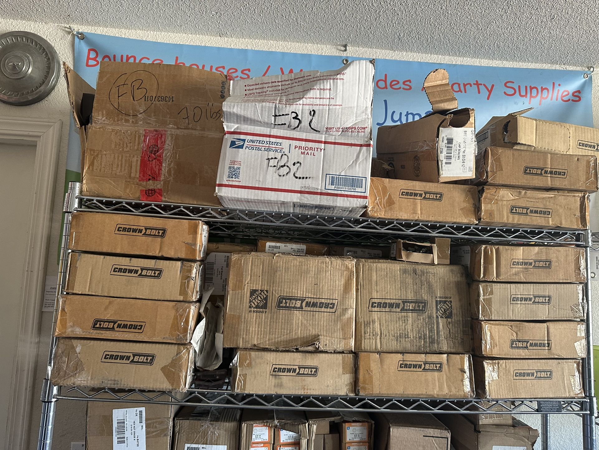 Hardware NUTS BOLTS SCREWS FASTNERS WASHERS