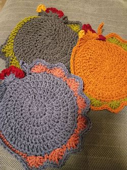 Crochet chicken potholders