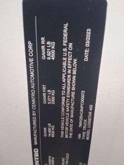 Two box trucks electric cenntral Chinese 2023 2024