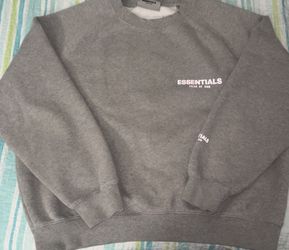 Essentials Sweater 