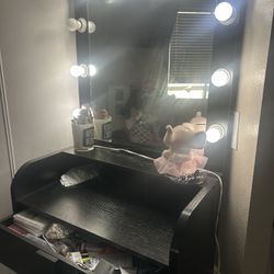 Make up Table
