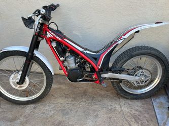Gas gas txt trials bike