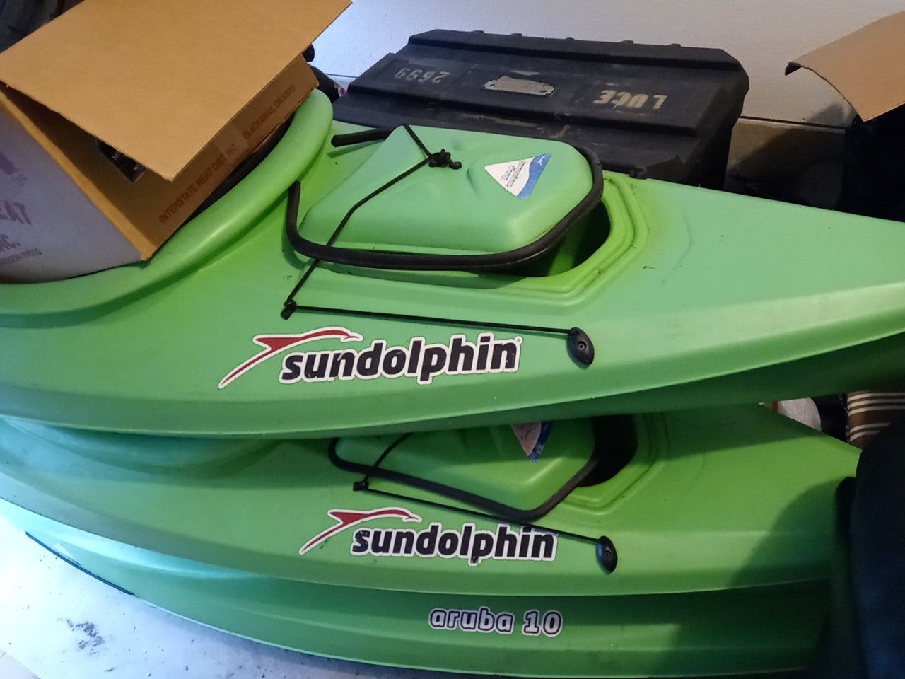 2 Sundolphin kayaks