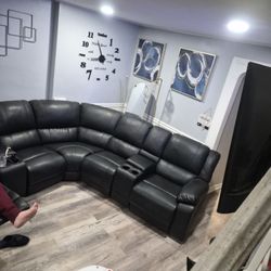 Good Shape Sectional