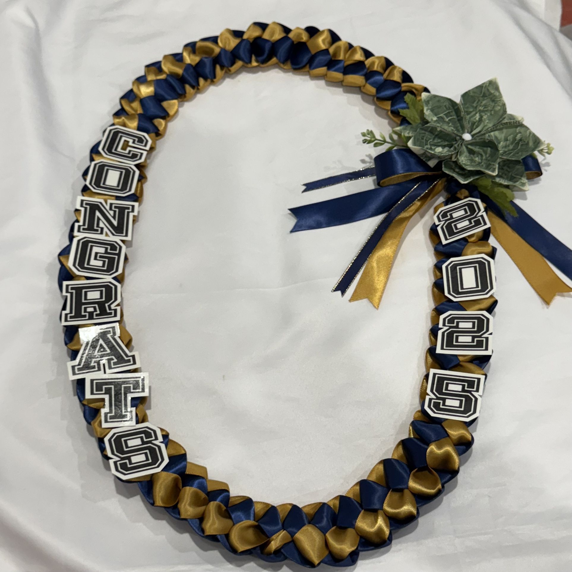 Graduation Money Lei With Lucky $2 Bills *PREMADE Ready To Pick Up* Graduation Lei Money Flower