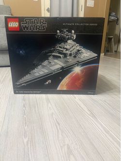 Lego Star Wars 75252 UCS Imperial Star Destroyer NEW