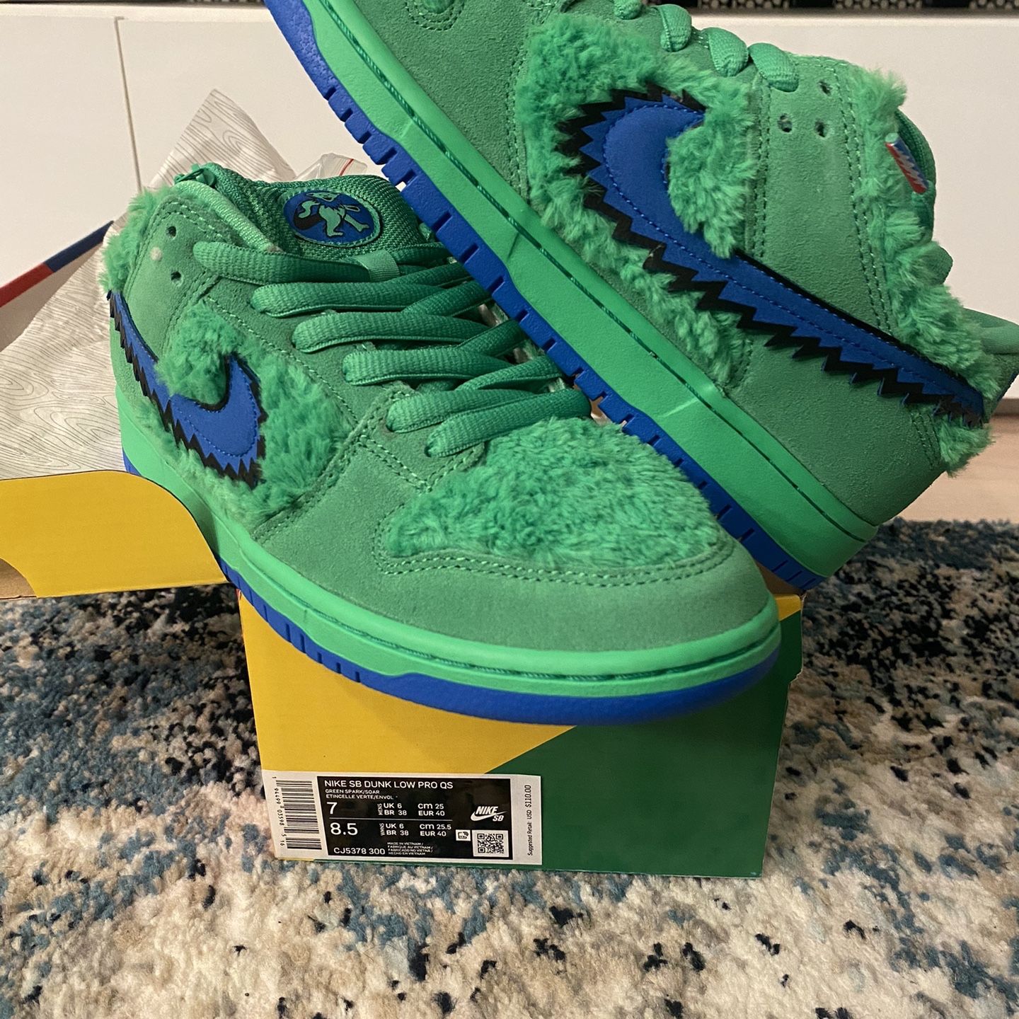 Nike SB Dunk Low Grateful Dead Green Bear Size 7 for Sale in 