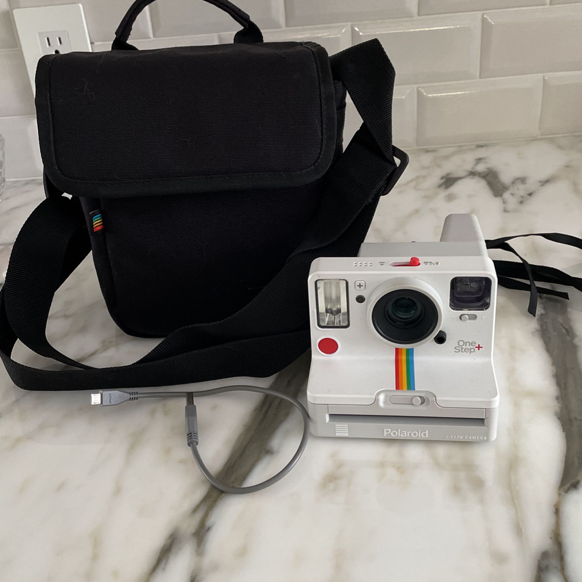 Polaroid Camera One  Step I Plus With Case