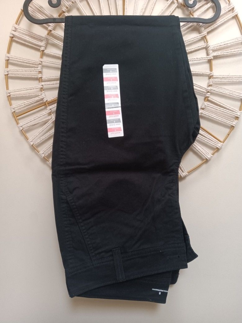 NWT Old Navy Ladies Black Khaki Bootcut Pants Size 8