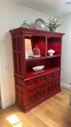 Buffet/sideboard with hutch