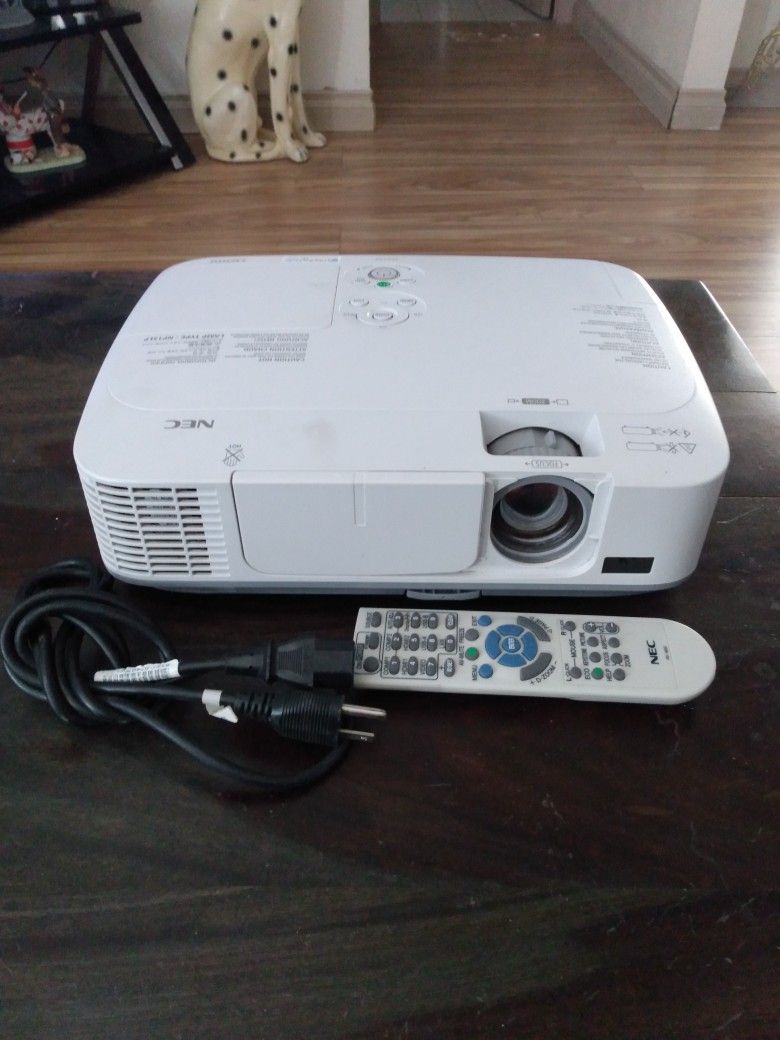 NEC -M271X Home Theater Projector with Remote Control and Ceiling Mount