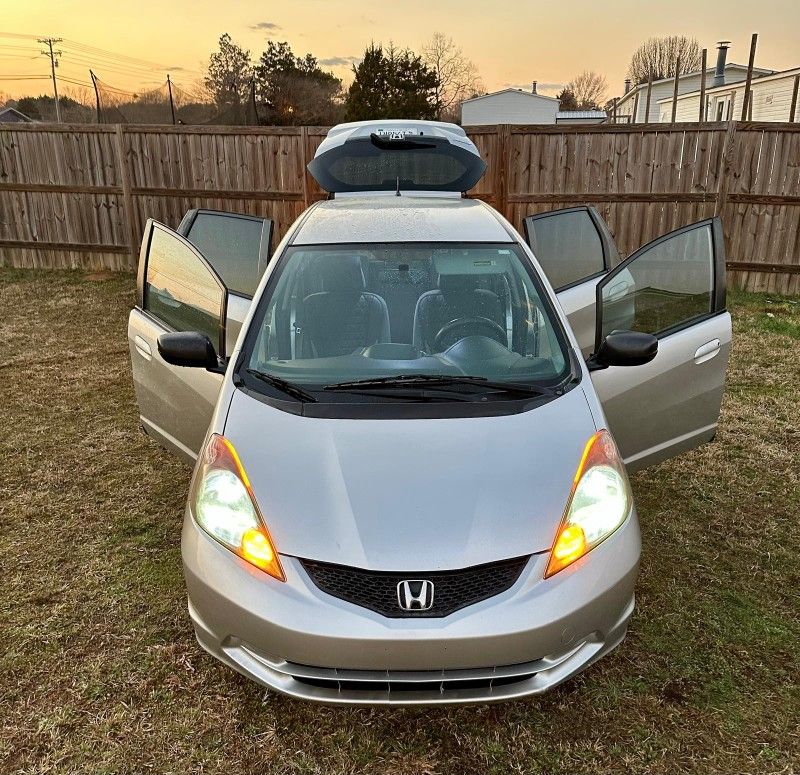 2011 Honda FIT