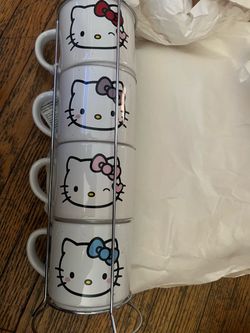 Hello kitty mugs