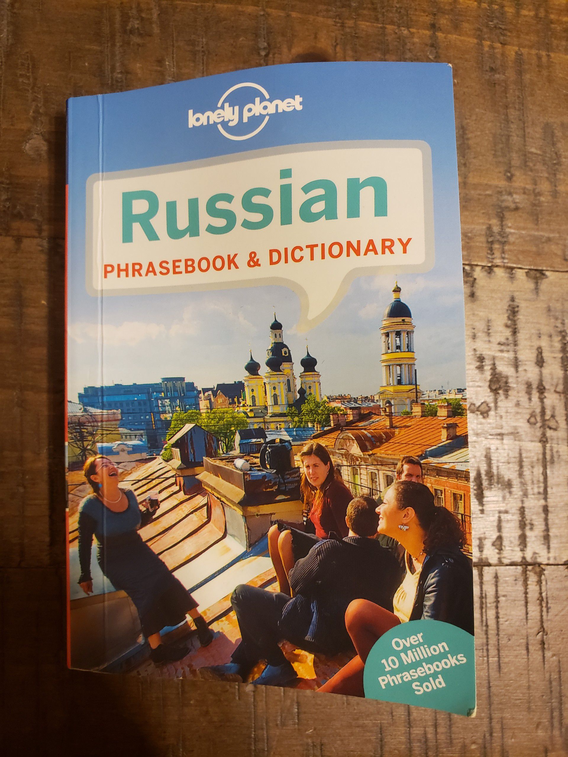 RUSSIAN PHRASEBOOK AND DICTIONARY