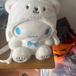 Cinnamon roll teddy bear backpack