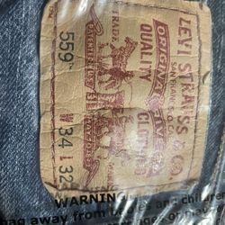 Levis 559