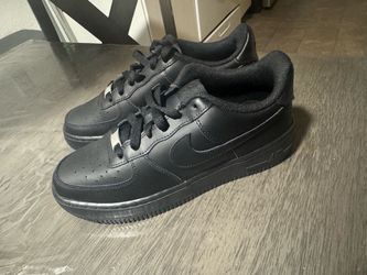 NEW air force size 6.5y
