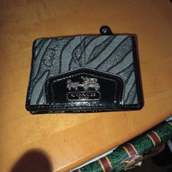Coach wallet (small)