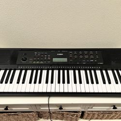 Yamaha 61 Key Portable Keyboard