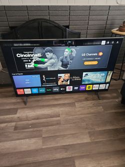 LG Smart TV with Stand