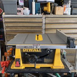 Dewalt Table Saw 