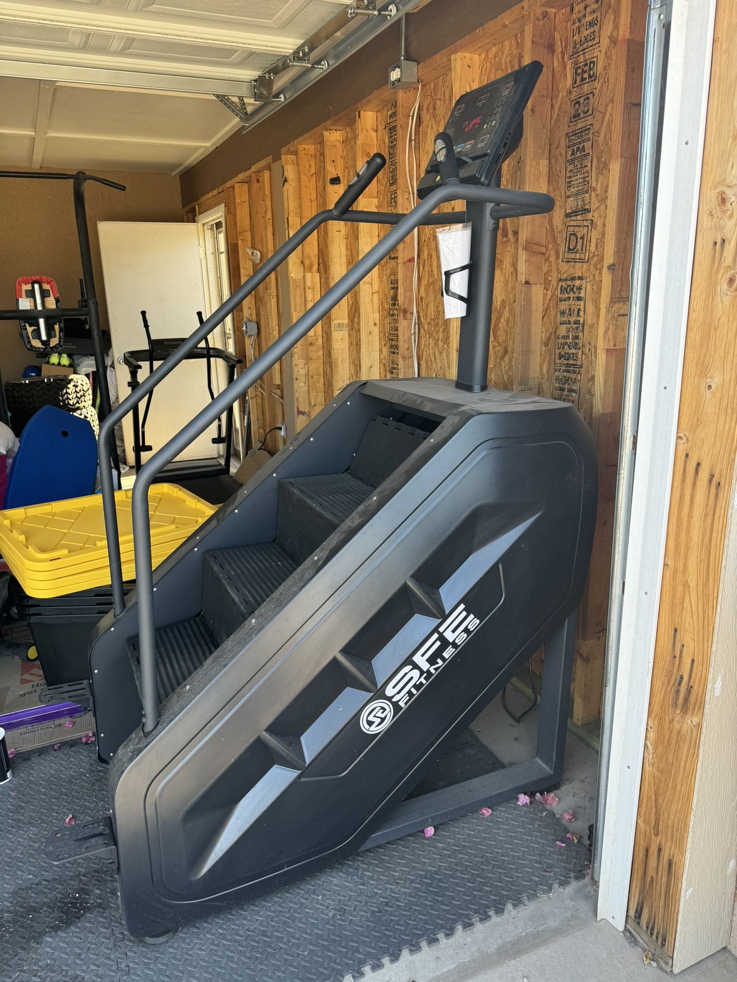 SFE Stepmill Pro Stair Stepper, Stair Climber with Adjustable