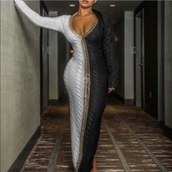 Fashion statement Black&white dress