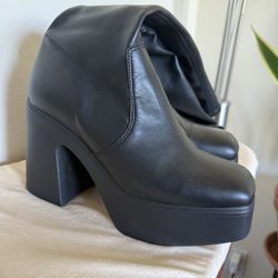 Steve Madden Platform Boots