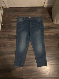 Women's Pull-On Skinny Jeans Raw Hem