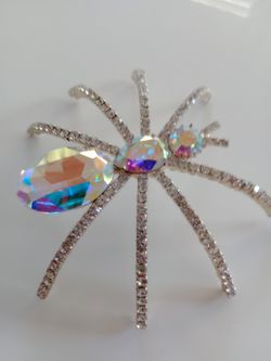 Glam Fab Rhinestone Spider Brooch