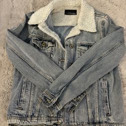 Vintage Jean Jacket Size Small