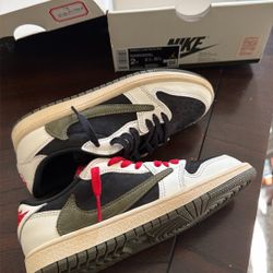 Travis Scott Jordan 1 Low