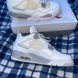 Jordan 4 White Oreo Retro 