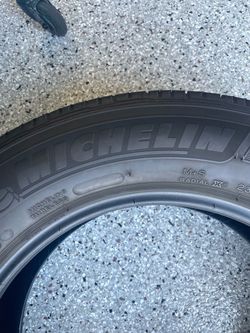 Michelin Tires 235 / 65 R 18 x 4 $100 for all 4