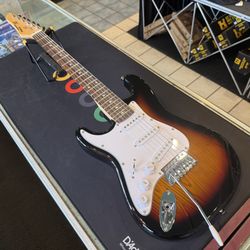 SX VTG Series Strat Sunburst 3/4 Left-Handed Electric Guitar