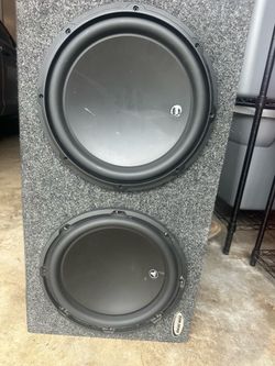 12” Jl audio w-3 Dual Subwoofer Box with JL Audio Subs