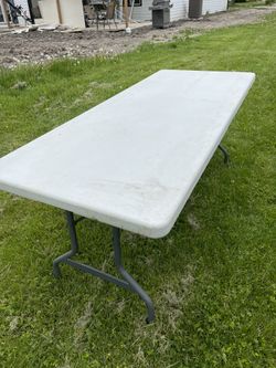 Picnic Table 