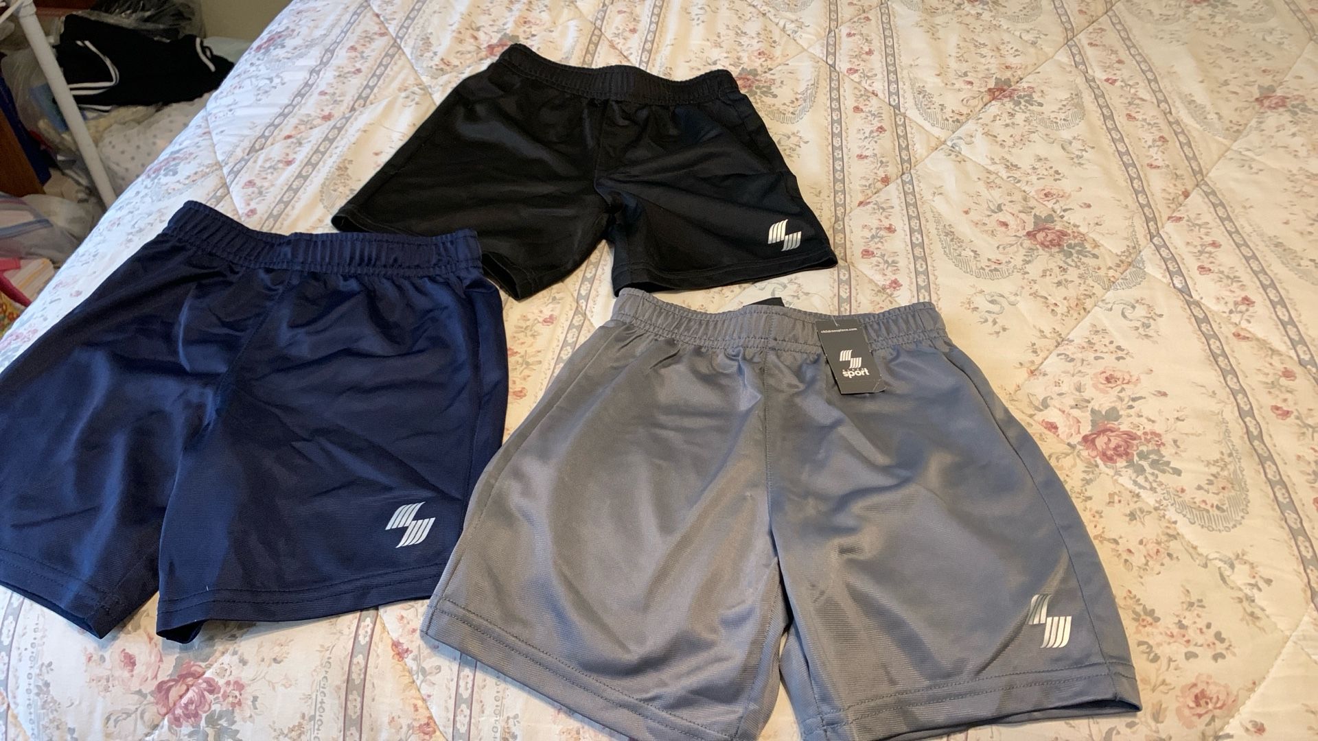 Size 3T  Jersey Shorts. $3.00 Each.  Chino, Ca
